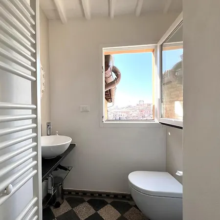 Finestra Sul Duomo